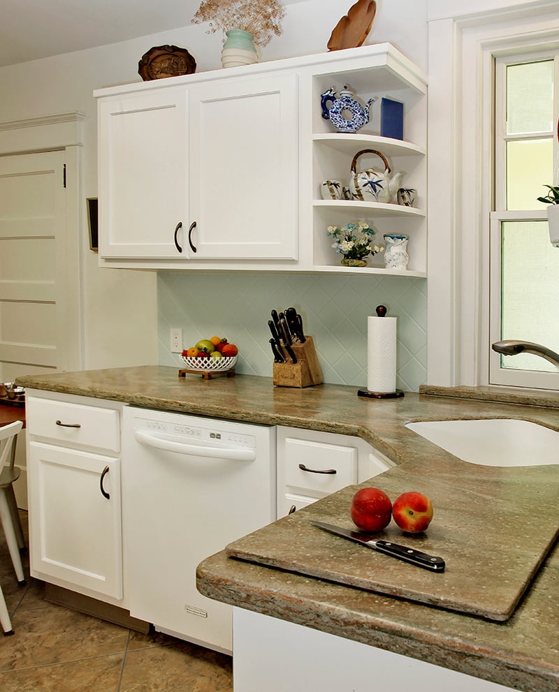 refaced kitchen transformation before
