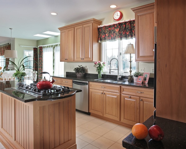 standard backsplash
