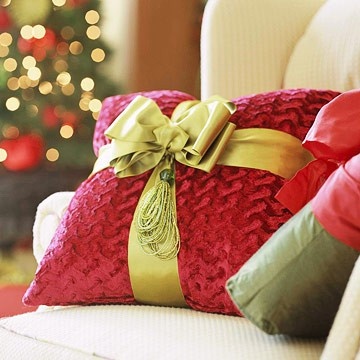 throw pillow with a bow