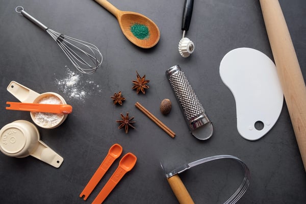 Envato-Baking Utensils Thanksgiving 4.21.25