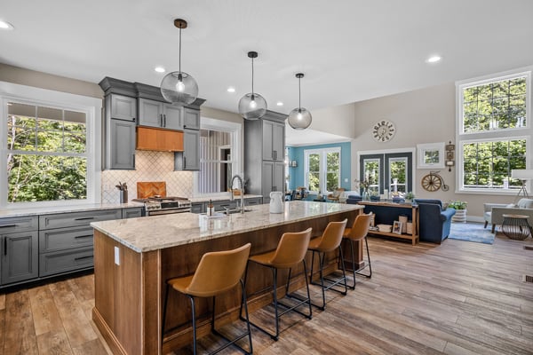 Envato-Blog-Craftsman Style Kitchen 4.17.25