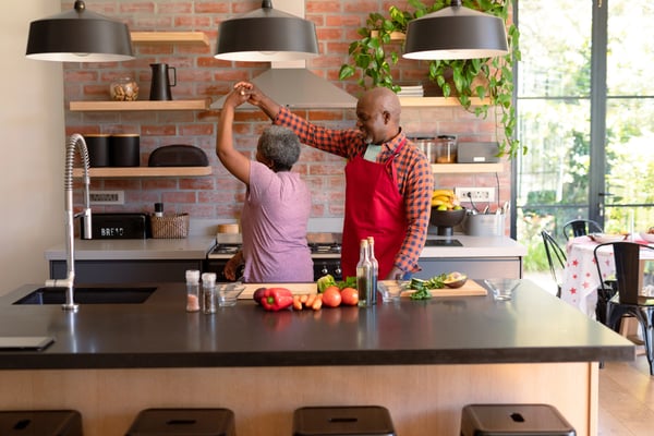 Envato-couples guide survive remodel_ blog- 05.01.25