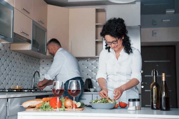 Envato-multiple cooks in the kitchen blog- 05.12.25