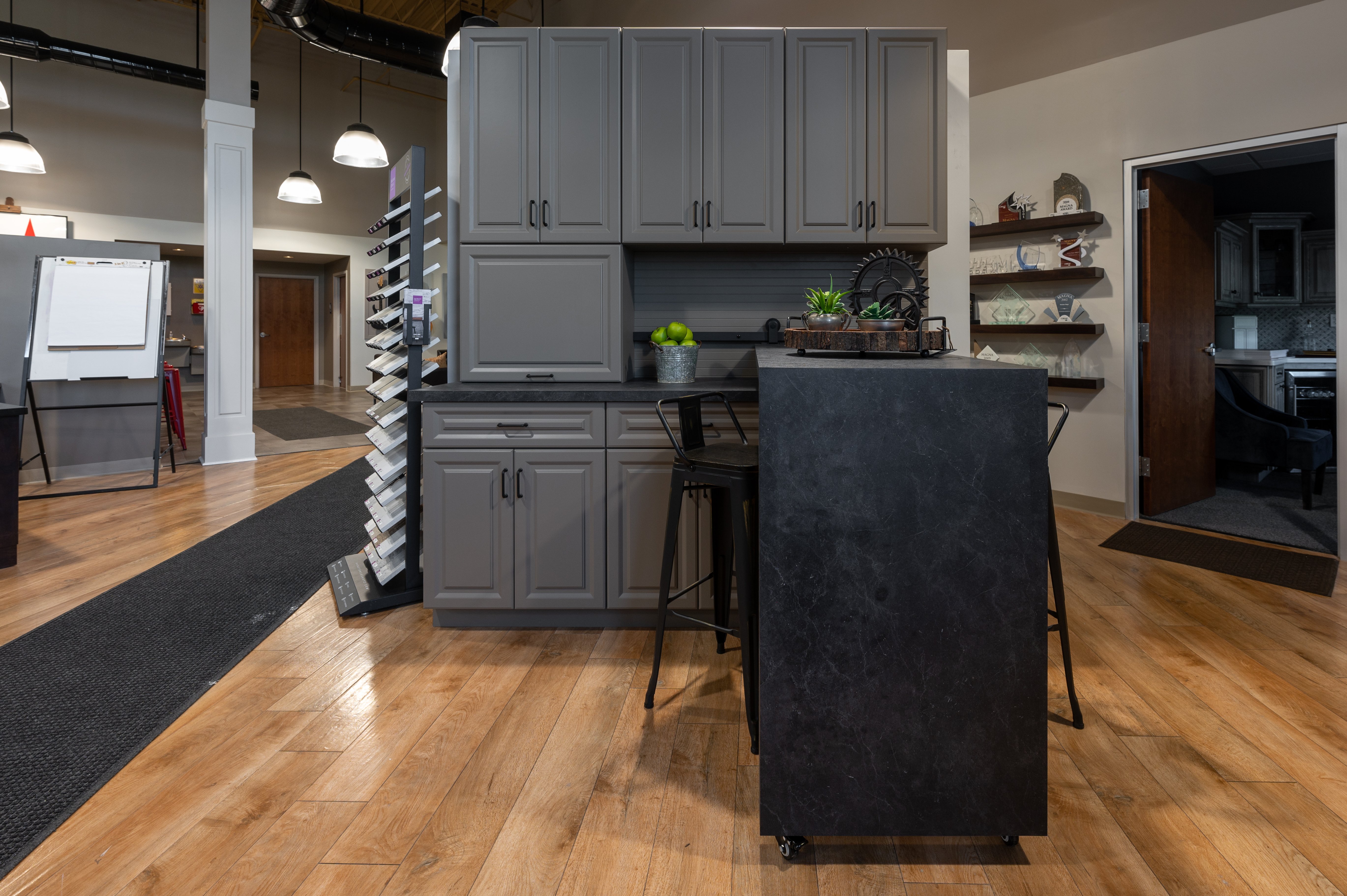 Grey Kitchen Showroom-1