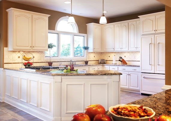 White Kitchens: 4 Ways to Make White Cabinets Work