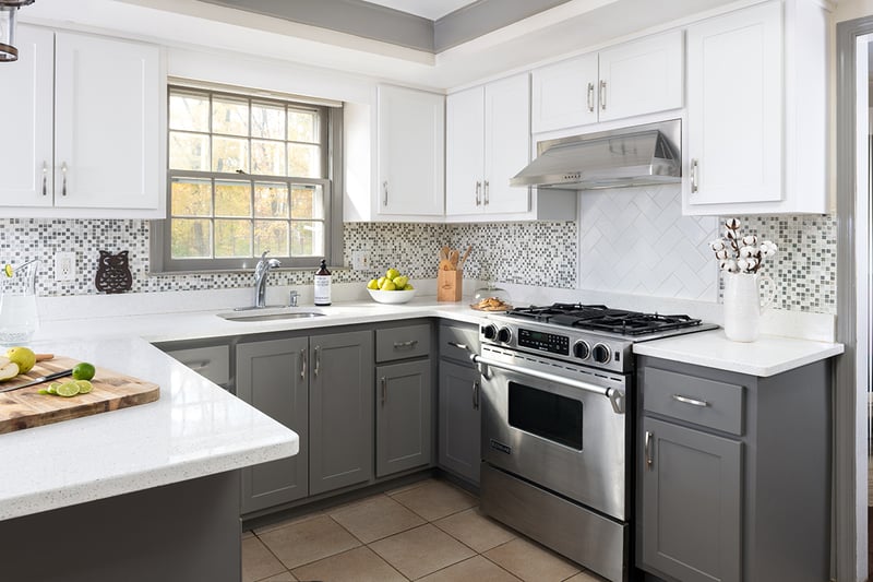 Two-tone kitchen design