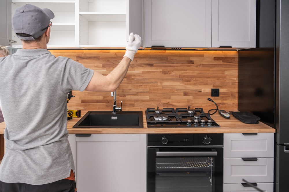 What questions should you ask before choosing a remodeler?