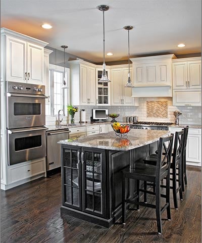 black and white kitchen cabinets