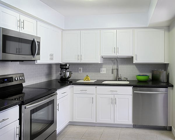 kitchen remodels with white cabinets is there a side to white kitchen cabinets kitchen remodels with white cabinets is there a side to white kitchen cabinets
