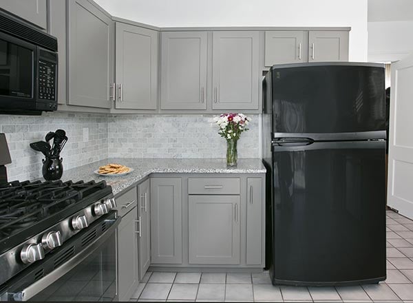kitchen design with gray cabinets throwing shade on the gray kitchen design in a way kitchen design with gray cabinets throwing shade on the gray kitchen design in a way