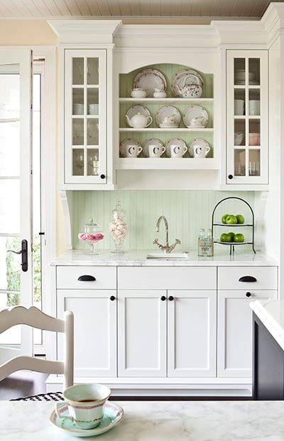 Green walls in the kitchen