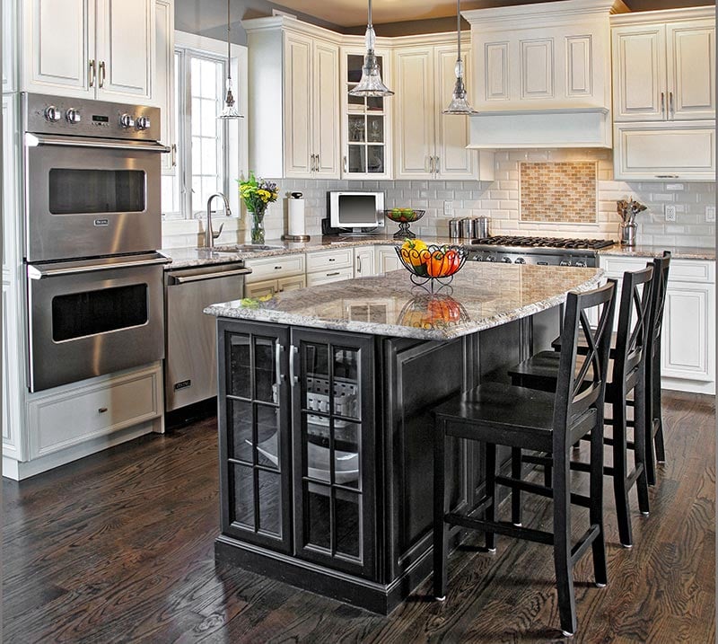 Kitchen Islands Add Storage and Convenience