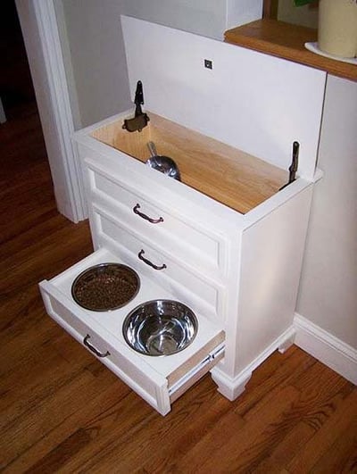 DIY Pet Feeding Station