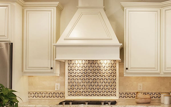 Under Range-Hood Lighting with Focal Point Backsplash