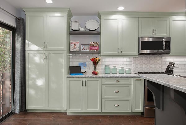 How to Style Glass Kitchen Cabinets - Sanctuary Home Decor