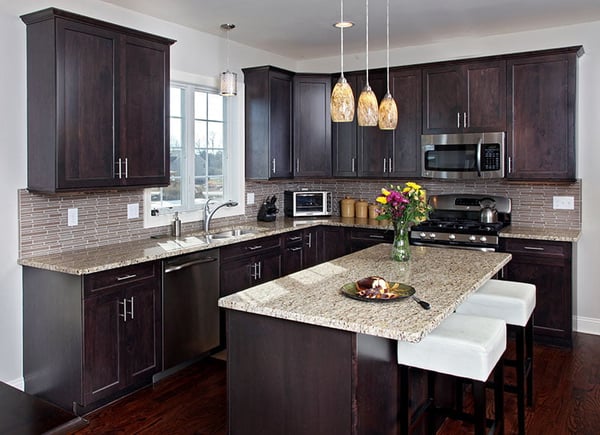 Timeless Kitchen with Shaker Cabinets
