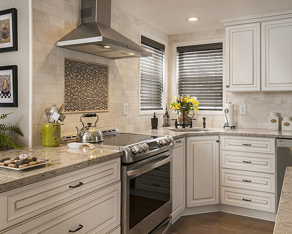Unique White Kitchen Cabinets With Beige Quartz Countertops for Simple Design
