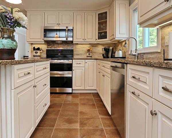 white raised panel cabinets