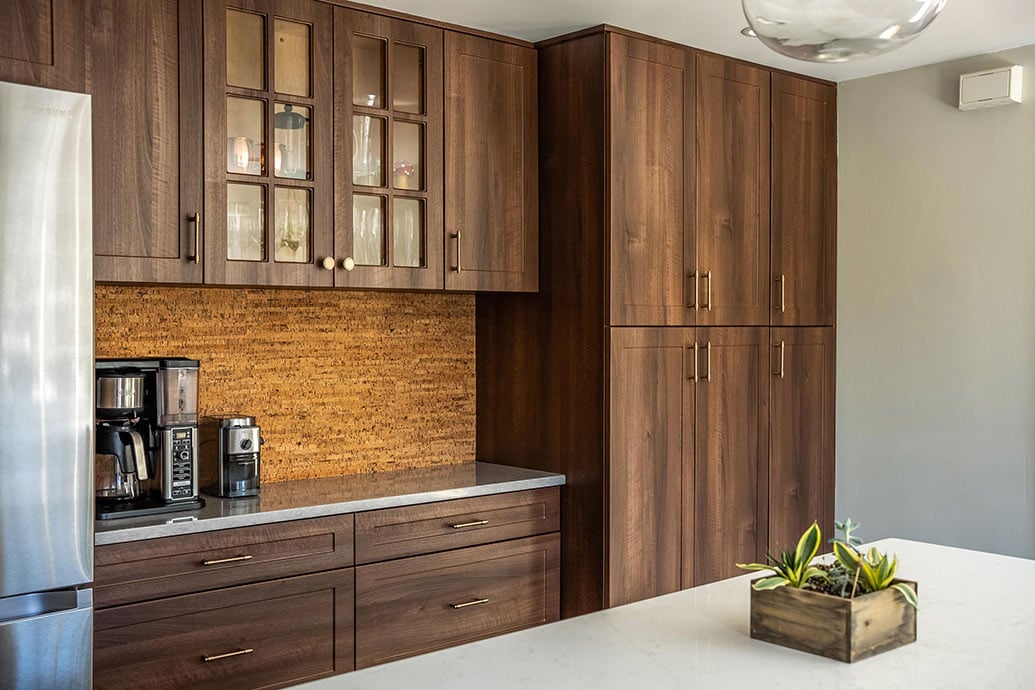 7 Maintenance-Free Laminate Kitchens that Look Just Like Wood