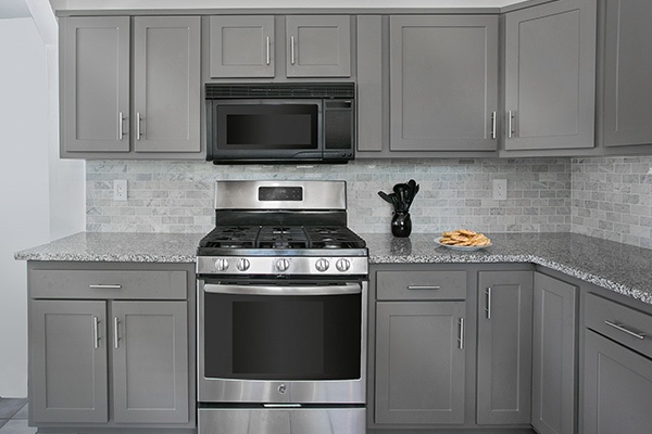 Gray Shaker Kitchen Cabinets