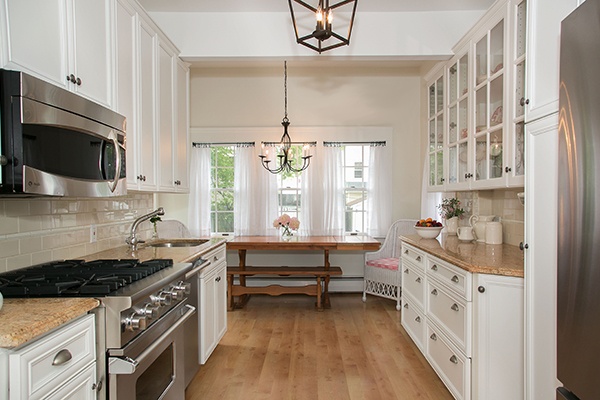 kitchen floor and cabinets