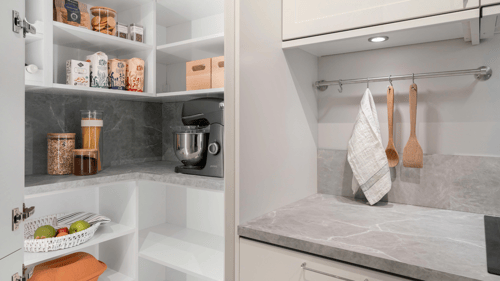 kitchen-pantry-and-shelving