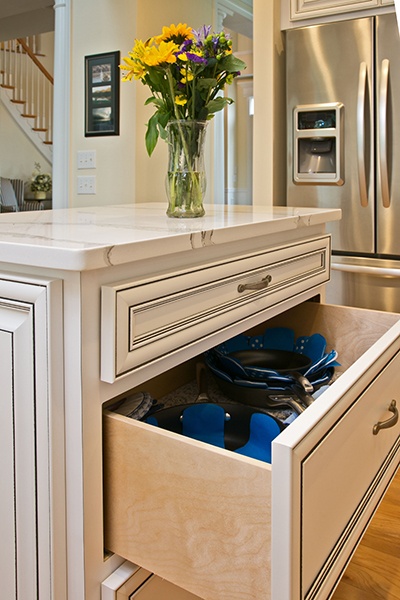 Kitchen Drawer with Liner