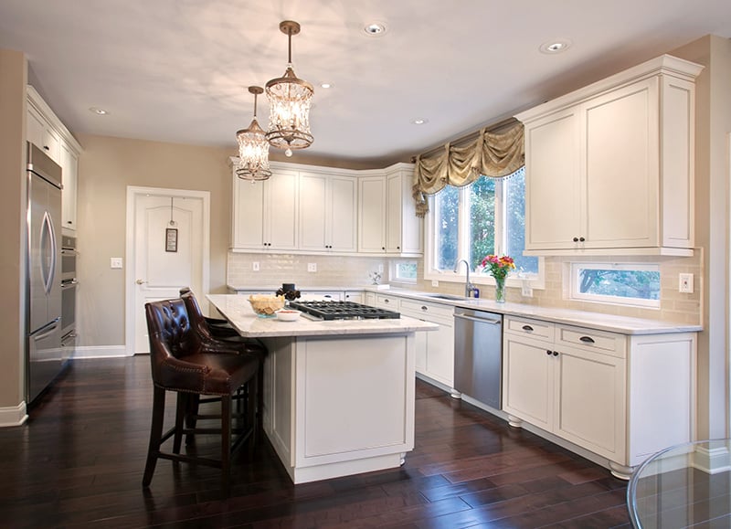 white kitchen cabinet refacing