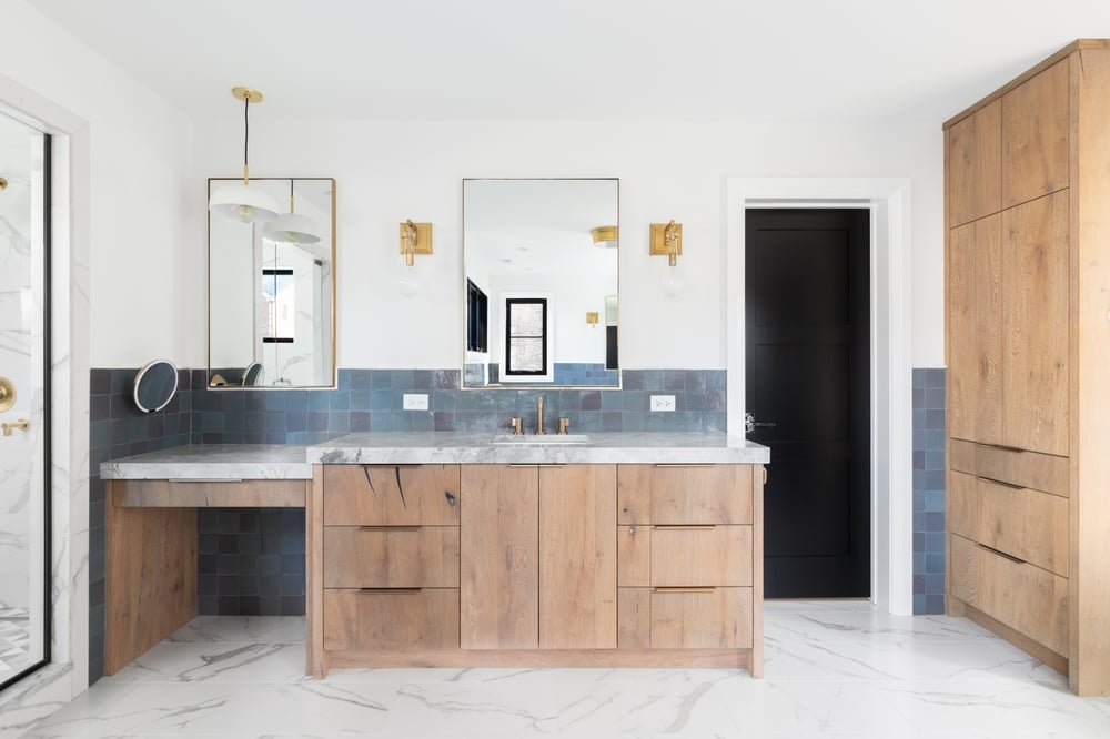 Do Custom Vanities Add Value? (ROI and Home Resale Perspective)