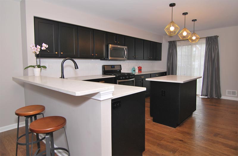 black and white kitchen